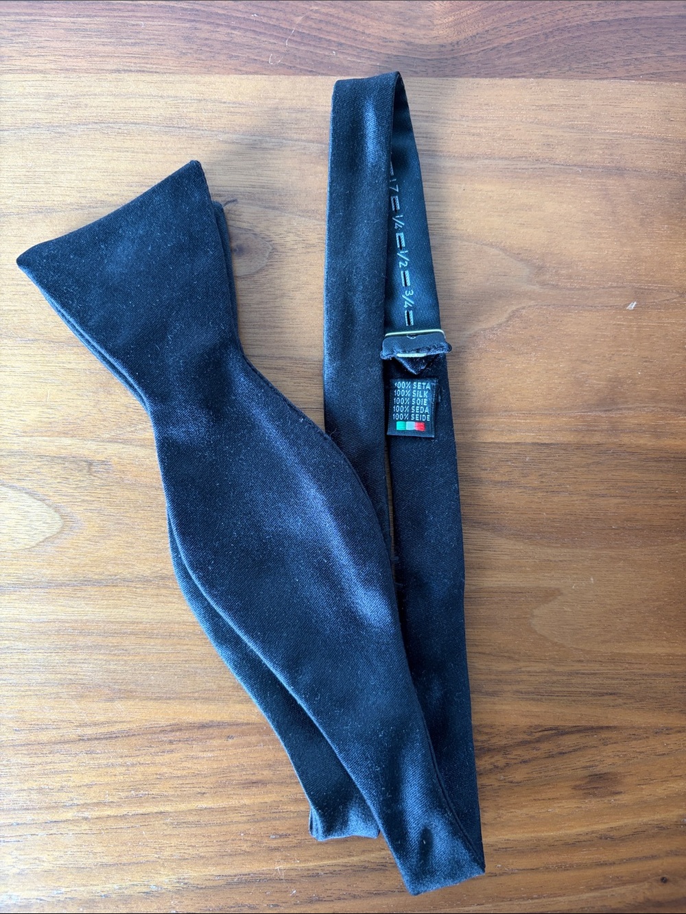Black Velvet Self-Tie Bow Tie